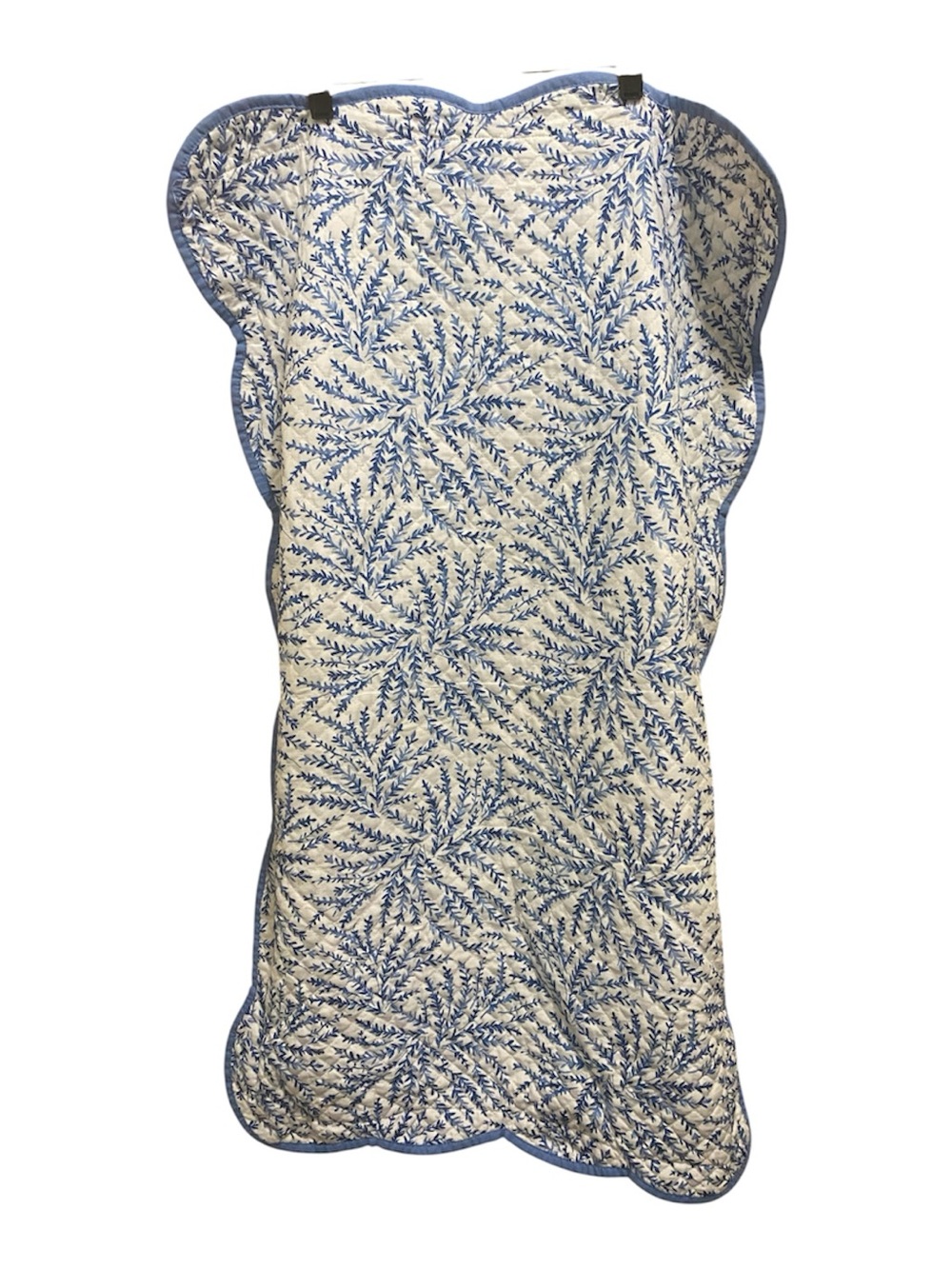 Mainstays Blue and White Botanical Quilted pillowcases